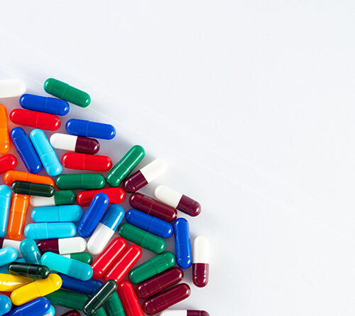 Jaka jest skuteczność wenetoklaksu u pacjentów chorych na nawrotową/oporną amyloidozę AL z t(11;14)?